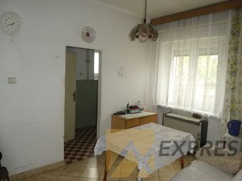RK EXPRES - predaj rodinný dom v Handlovej, ul. Dimitrovova. - 14
