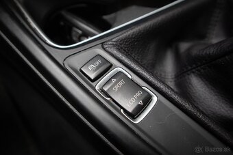 BMW Rad 3 Touring 320d ZNÍŽENÁ CENA - 14
