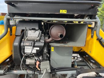 Hladička betónu s pojazdom Wacker Neuson CRT 36-25 Husqvarna - 14