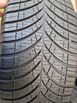 215/60-R17 Goodyear VECTOR 4SEASONS - 14