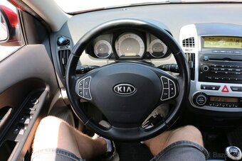 Kia CEED 1,4 CVVT EX - 14
