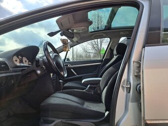 Peugeot 407 2.0HDI - 14