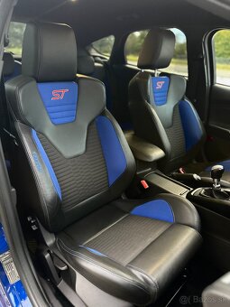 Ford Focus 2.0 ST - 14