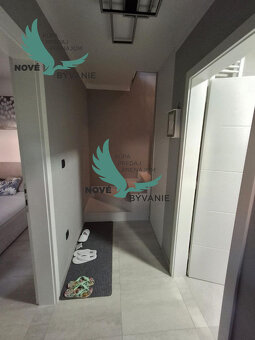 Exkluzívne zariadená novostavba domu s výhľadom na more v Ch - 14