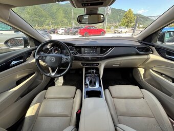 Opel Insignia ST 2.0 CDTI BiTURBO 210k S S Exclusive 4x4 AT8 - 14