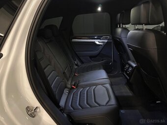 Volkswagen Touareg 3.0 V6 TDI R-Line 4Motion - 14
