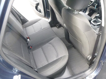 KIA CEED 1,4 TGDI 2021 GOLD - 14