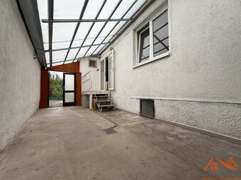 VÝBORNÁ LOKALITA Rodinný dom s garážou Dvory nad Žitavou - 14