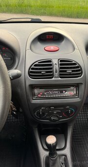 Peugeot 206 1.1 benzín 44kw - 14