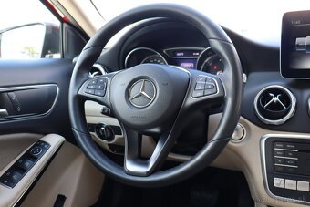 Mercedes-Benz GLA 200 d 4MATIC A/T - 14