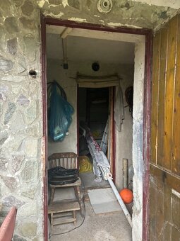 Murovaná chatka so záhradou, Čičky - 14