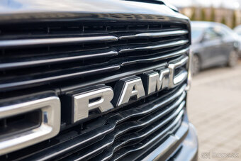 DODGE RAM 2500 Crew Cab 6.7 Cummins Diesel - 14