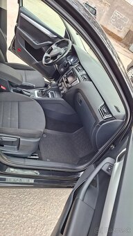ŠKODA OCTAVIA COMBI 2.0 TDI.4X4 - 14