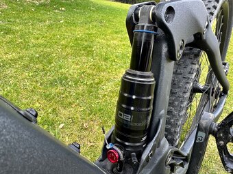 Predám SCOTT STRIKE eRIDE 930, veľ. M - 14