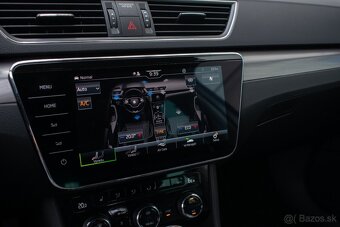 Škoda Superb Combi - 14