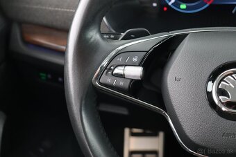 Škoda Octavia Combi SCOUT 2.0 TDI DSG 4X4 - 14