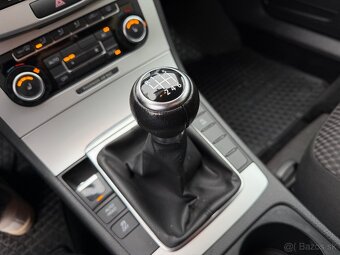 Volkswagen Passat Variant 2.0 TDI Comfortline - 14