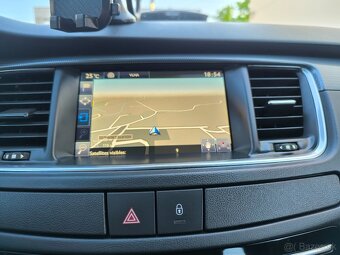 Predam Peugeot 508 SW - 14