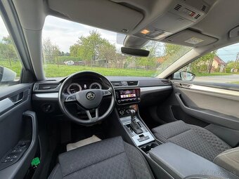 Škoda Superb Combi 2.0 TDI - 14
