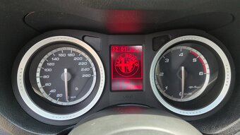 Predám Alfa 159 Sportwagon - 14