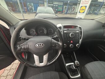 Kia Ceed 1.6 CRDi, 85kw, 2010 - 14