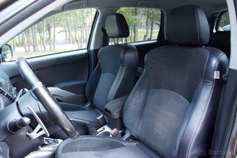 Outlander 2.2,diesel, 4x4, 7.miestne - 14