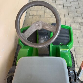 Husqvarna rider 850 / JOHN DEERE - 14