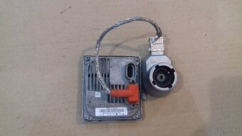 predám riadiacu jednotku xenónu - 14