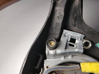 Drevený volant GOLF BORA PASSAT SHARAN - 14