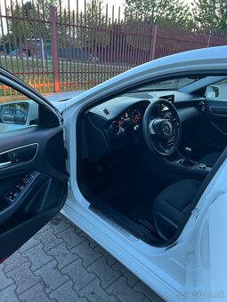 Mercedes-Benz A Trieda 160d 2016 - 14