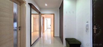 PNORF–zariadený 3i byt, 82 m2, loggia, výťah, Nitrianska ul. - 14