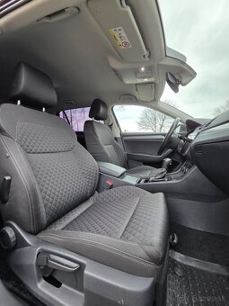 Škoda Superb 2.0TDI DSG - 14