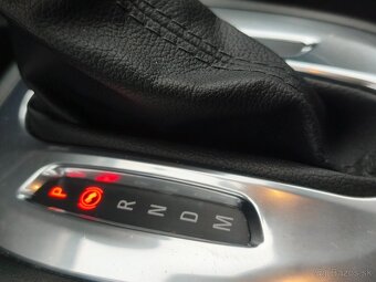 Opel Corsa E 1.4 - automat - 14