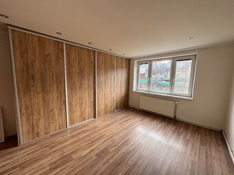 veľký 2-izbový byt Prakovce - 14