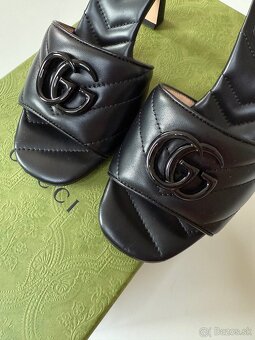 Gucci sandalky - 14