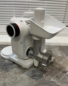 Bosch MUM S2EW40 kuchynský robot - 14