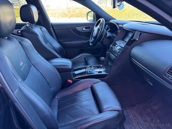 Infiniti FX30Ds - 14