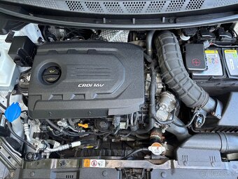 Kia ceed sw - 14
