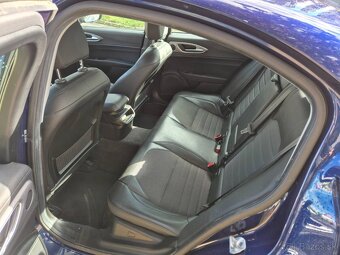 Alfa Romeo Giulia 2.2 Diesel 180 AT Super - 14