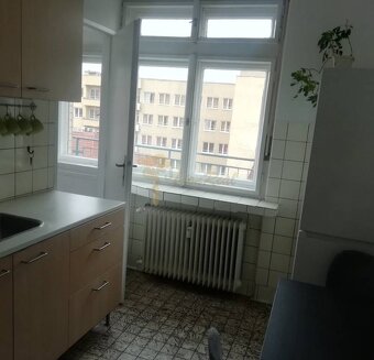 2-izb. byt na Jakubovom námestí v Starom meste s terasou - 14