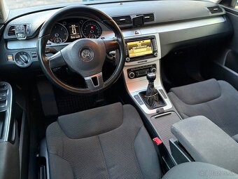 VOLKSWAGEN PASSAT VARIANT 2.0 TDI 103 kW CR NAVI - 14