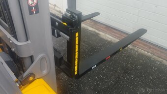 VZV Jungheinrich EFG 215 r.v2016 + NABIJACKA 90A - 14