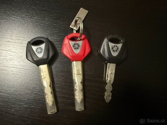 Yamaha R6 (RJ15) - 14