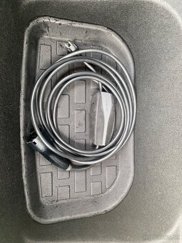 Tesla model Y Long Range AWD len 58 tis. km - 14