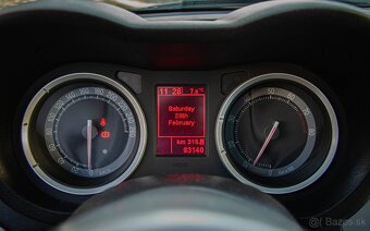Alfa Romeo Brera 3.2 V6 Q4 - 14