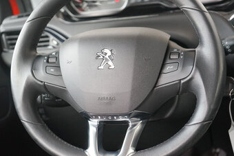 25- PEUGEOT 208, 2019, benzín, 1.2i Signature, 61 kW - 14