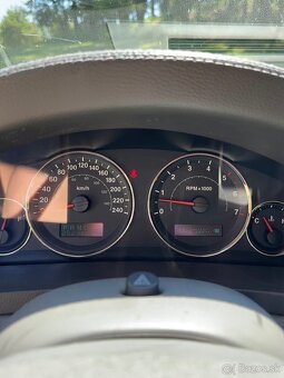 Jeep Grand Cherokee WK 3.0 CRD Overland - 14