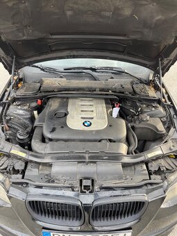 BMW E92 330d xDrive 2007 - 14