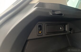 Volkswagen Tiguan r-line 2.0 TDI 4x4 DSG Keyless Webasto - 14