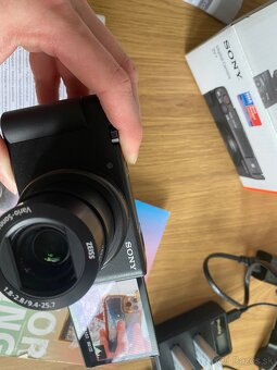 Sony ZV-1 Vlog camera Sony ZV-1 Made for vlogging + 2baterie - 14